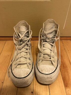 Converse High Top Sneakers in white